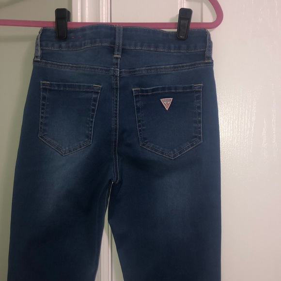 Guess Jeans - Picture 3 of 4
